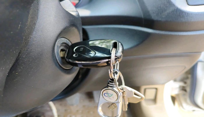 2014 Honda Amaze 1.2L I-VTEC E, Petrol, Manual, 1,83,497 km, interior