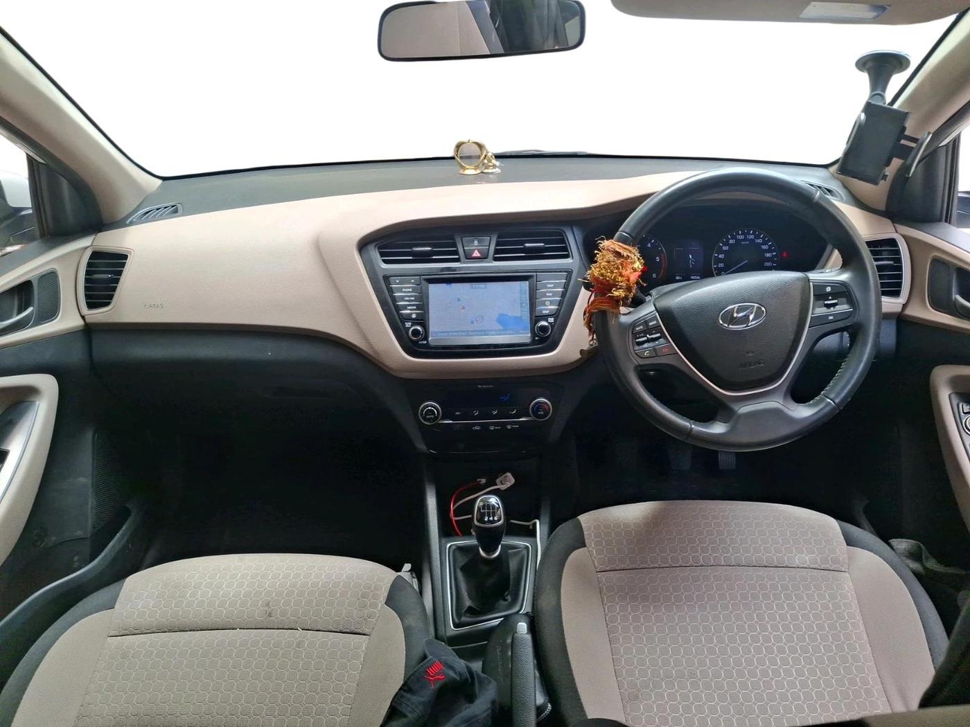 2017 Hyundai Elite i20 ASTA 1.4 CRDI, Diesel, Manual, 94,204 km, interior