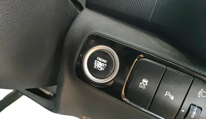 2021 KIA SONET GTX PLUS 1.5, Diesel, Manual, 1,32,732 km, interior