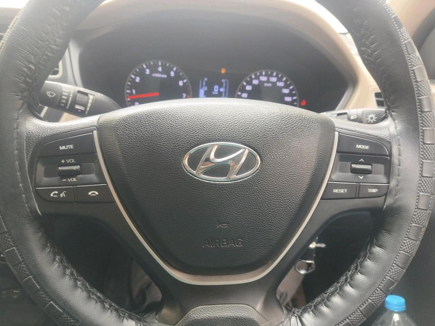 2018 Hyundai Elite i20 ASTA 1.2  CVT, Petrol, Automatic, 42,541 km, interior