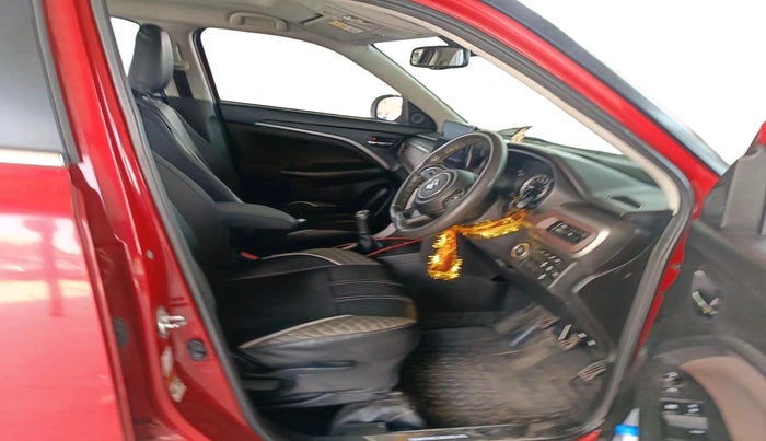 2022 Maruti BREZZA ZXI + SMART HYBRID, Petrol, Manual, 42,105 km, interior