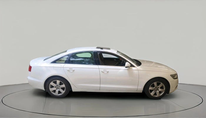 2015 Audi A6 35TDI PREMIUM, Diesel, Automatic, 1,06,739 km, exterior