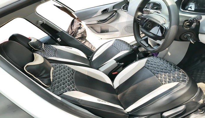 2025 Tata Tiago XT PETROL, Petrol, Manual, 12,477 km, interior