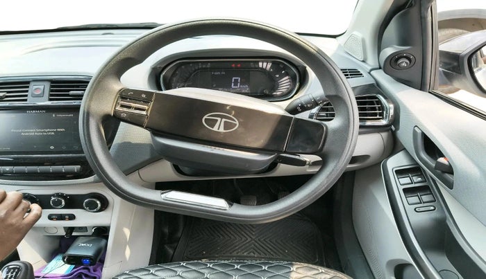 2025 Tata Tiago XT PETROL, Petrol, Manual, 12,477 km, interior