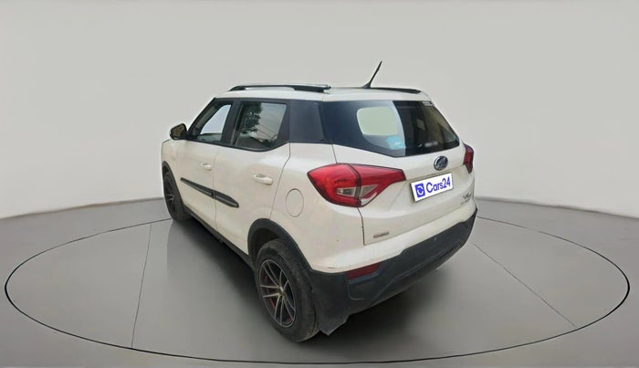 2022 Mahindra XUV300 W6 1.5 DIESEL AMT, Diesel, Automatic, 1,15,207 km, exterior