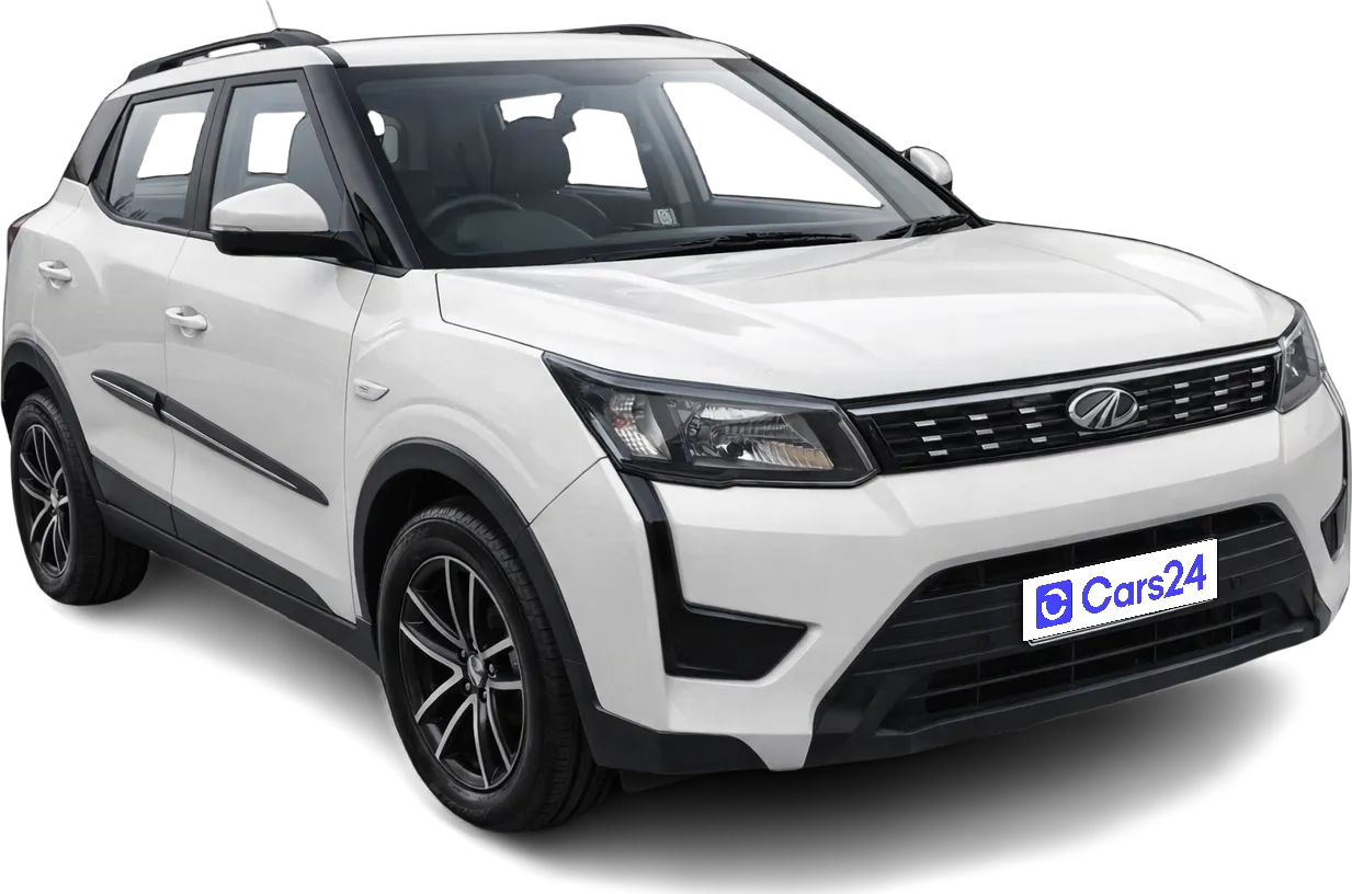 2022 Mahindra XUV300 - SUV - Diesel - Automatic - ₹10.00 lakh