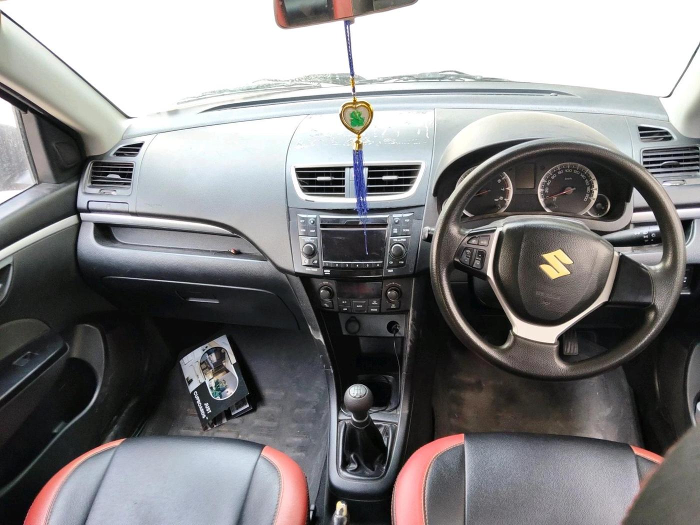 2011 Maruti Swift ZXI, Petrol, Manual, 80,765 km, interior