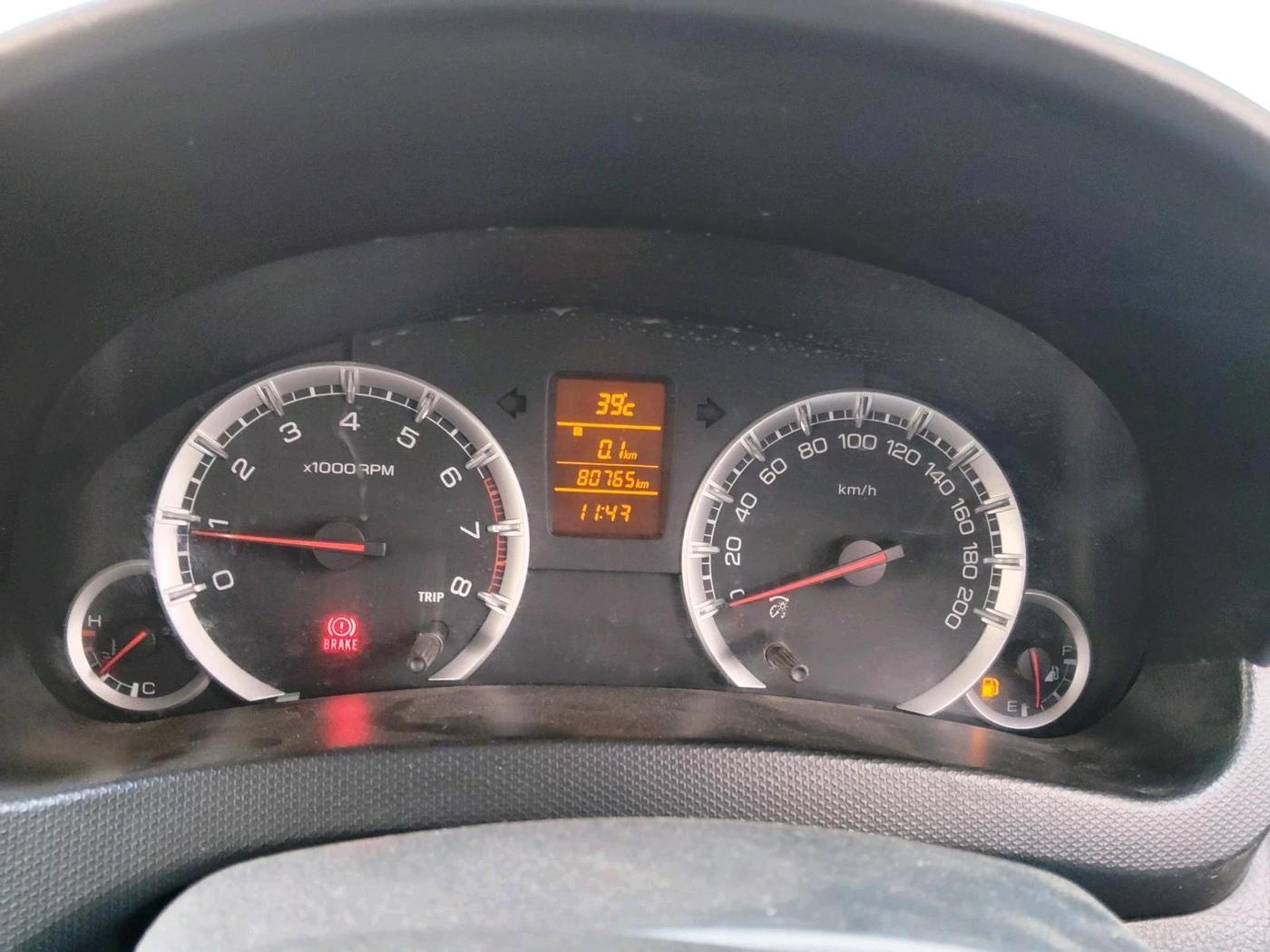 2011 Maruti Swift ZXI, Petrol, Manual, 80,765 km, interior