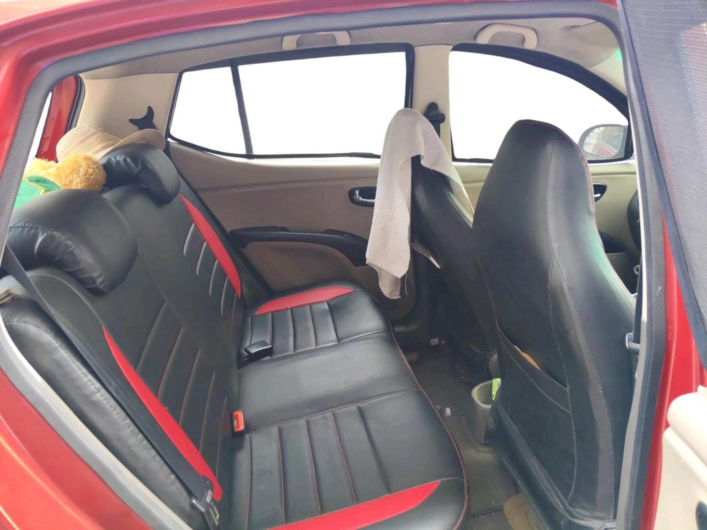 2011 Hyundai i10 SPORTZ 1.2 AT, Petrol, Automatic, 78,580 km, interior