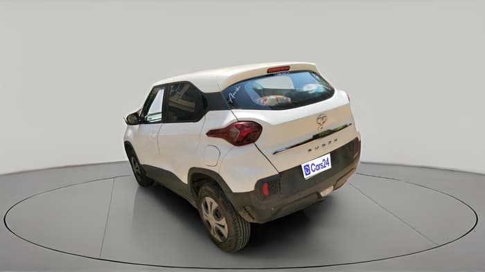 2022 Tata PUNCH ADVENTURE MT, Petrol, Manual, 25,481 km, exterior