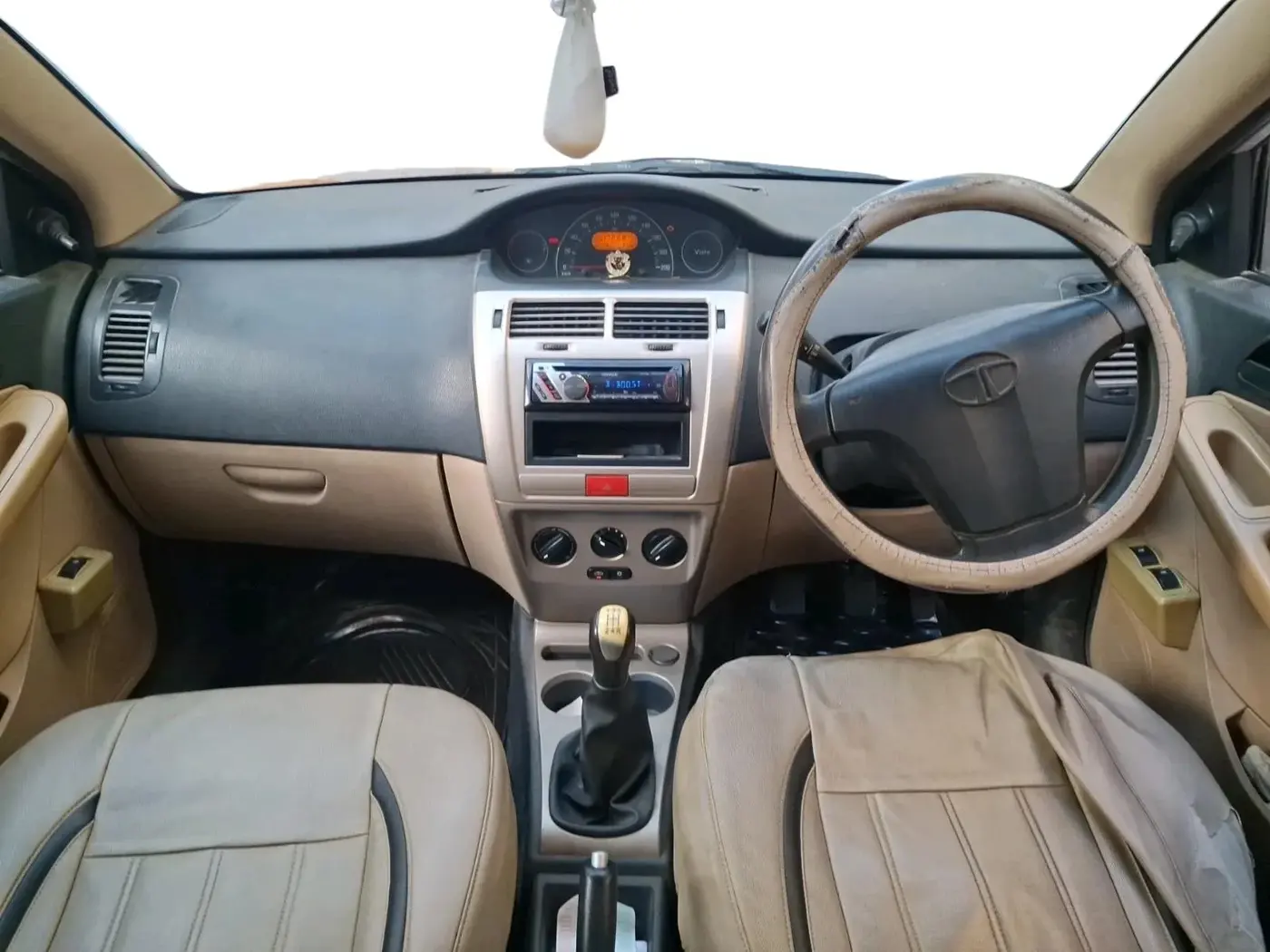 2012 Tata Indica Vista LS QUADRAJET, Diesel, Manual, 96,248 km, interior