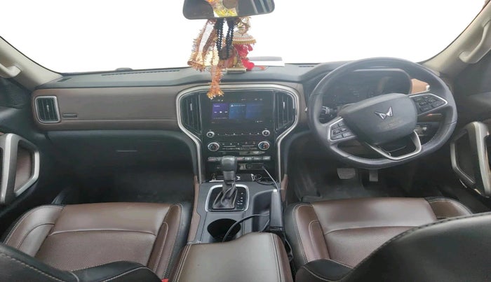 2023 Mahindra SCORPIO-N Z8 L DIESEL AT 2WD 6 STR, Diesel, Automatic, 52,603 km, interior