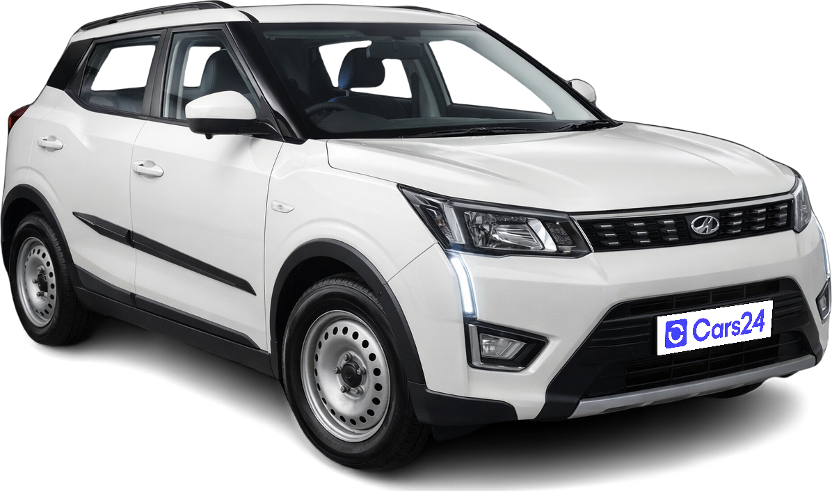 2023 Mahindra XUV300 - SUV - Petrol - Manual - ₹7.00 lakh