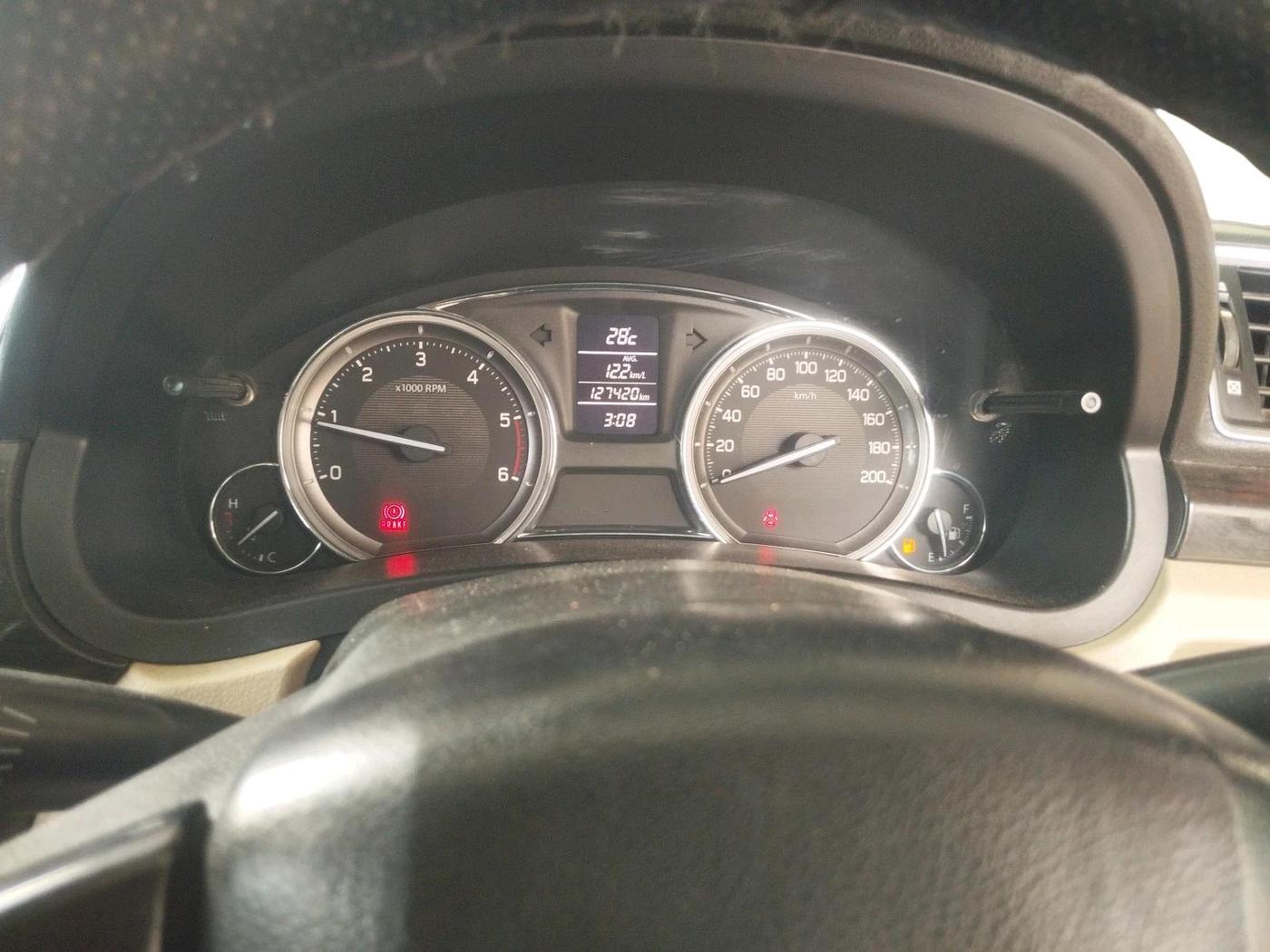 2015 Maruti Ciaz VDI +, Diesel, Manual, 1,27,420 km, interior