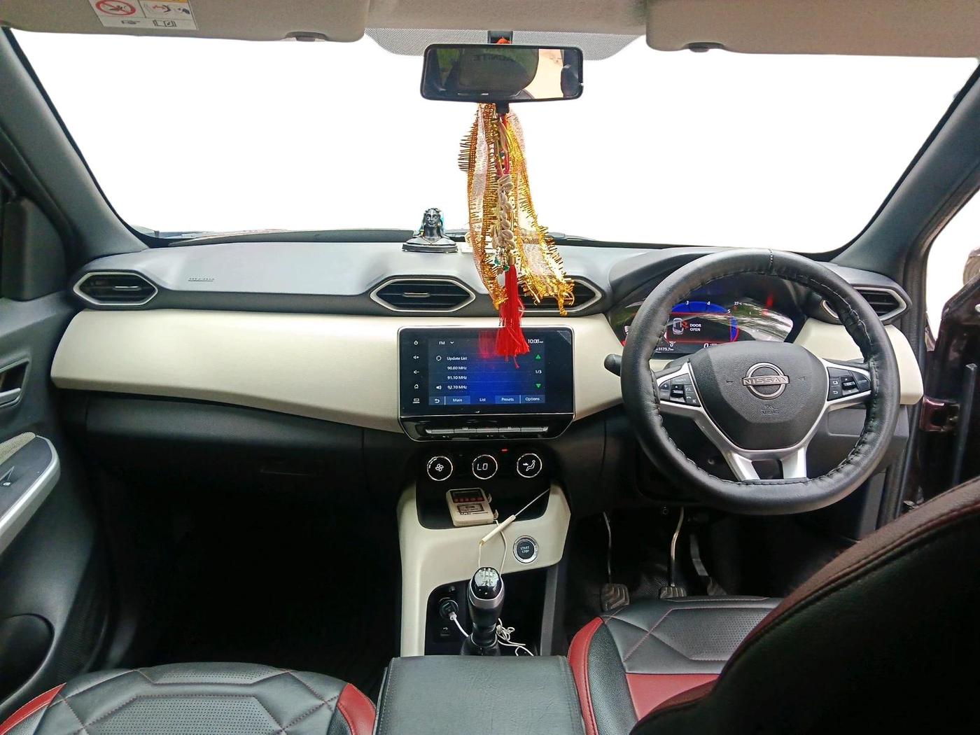 2021 Nissan MAGNITE XV MT, Petrol, Manual, 63,885 km, interior