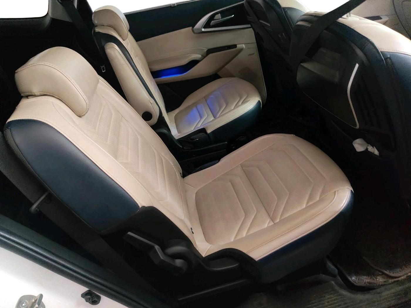 2023 KIA CARENS LUXURY PLUS 1.5 DIESEL AT 6 STR, Diesel, Automatic, 43,453 km, interior