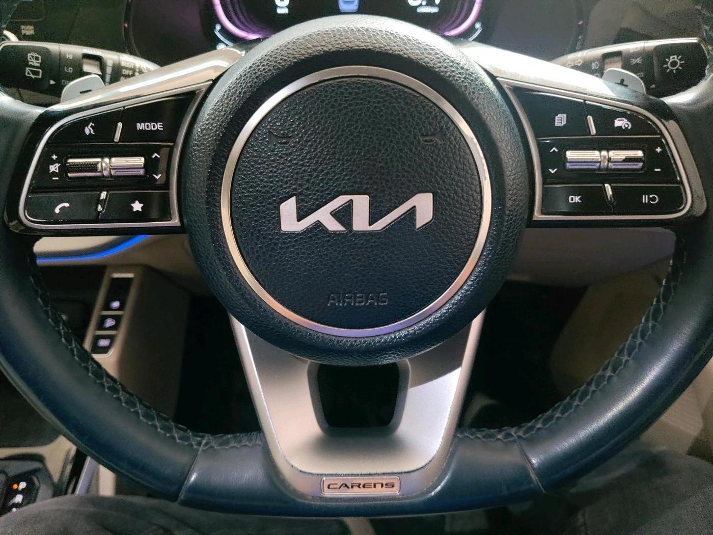 2023 KIA CARENS LUXURY PLUS 1.5 DIESEL AT 6 STR, Diesel, Automatic, 43,453 km, interior