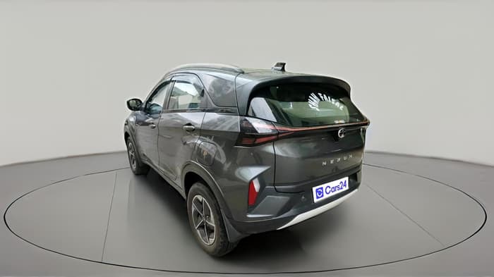 2024 Tata NEXON CREATIVE+ SUNROOF AMT 1.2 PETROL, Petrol, Automatic, 27,812 km, exterior