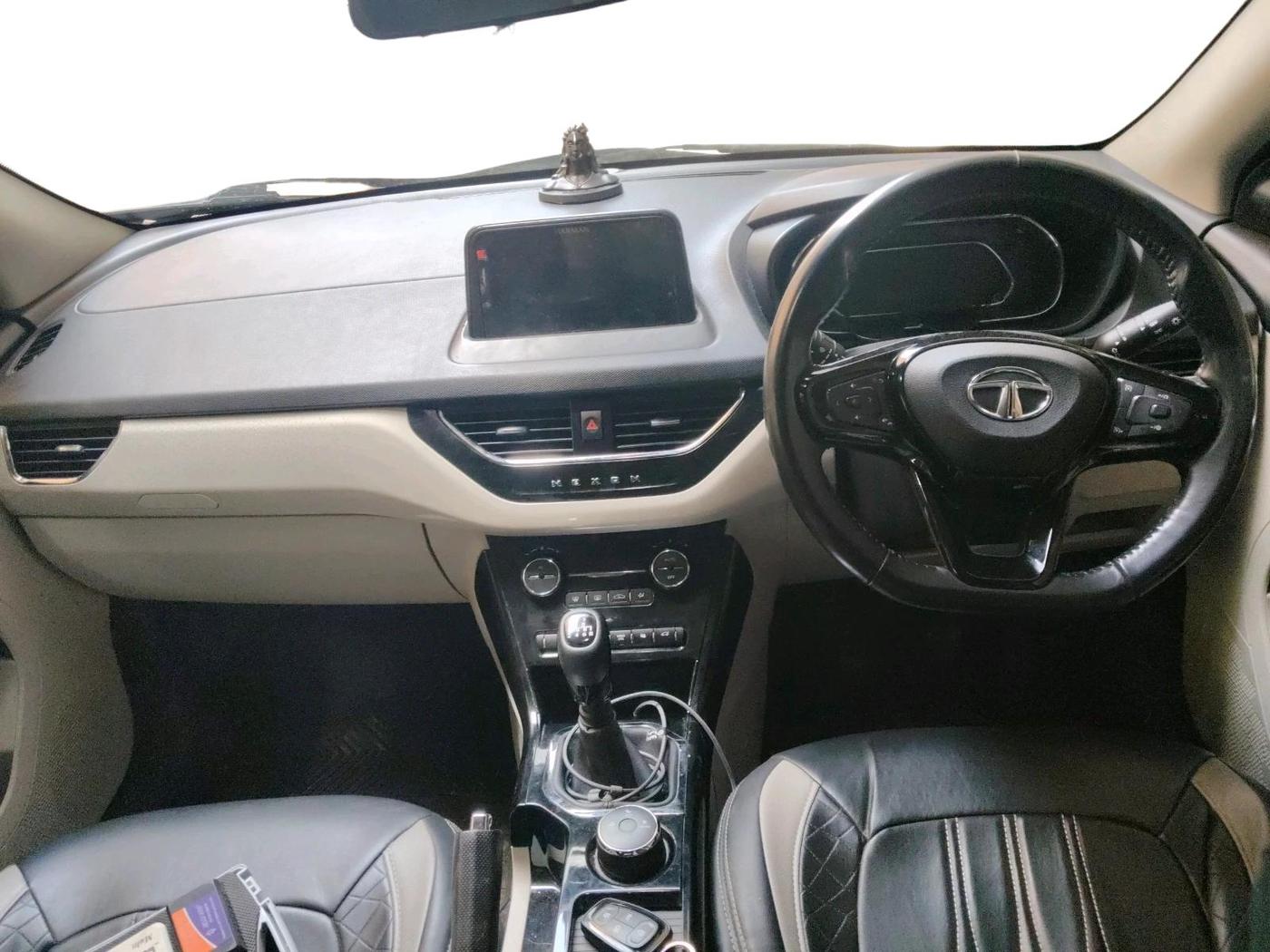 2021 Tata NEXON XZ PLUS PETROL SUNROOF, Petrol, Manual, 67,513 km, interior