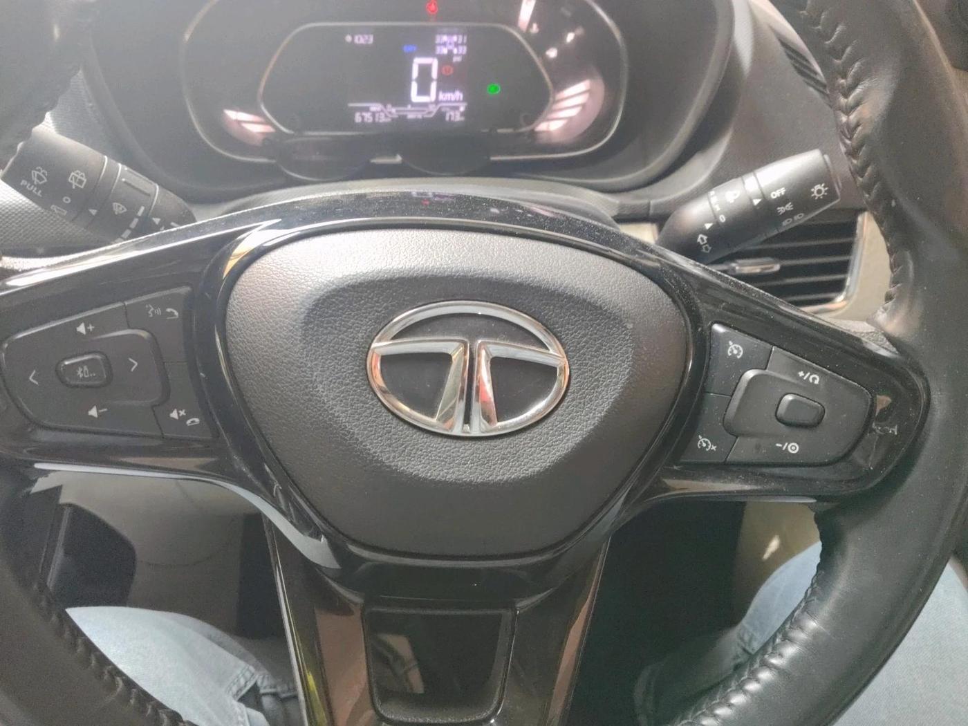 2021 Tata NEXON XZ PLUS PETROL SUNROOF, Petrol, Manual, 67,513 km, interior