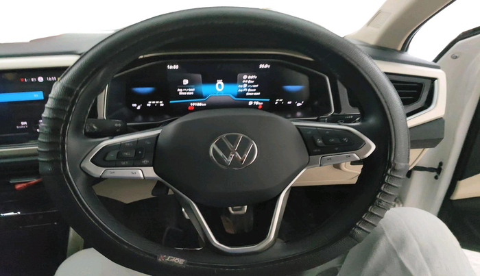 2024 Volkswagen VIRTUS Topline 1.0 TSI MT (Electric Seats), Petrol, Manual, 19,188 km, interior