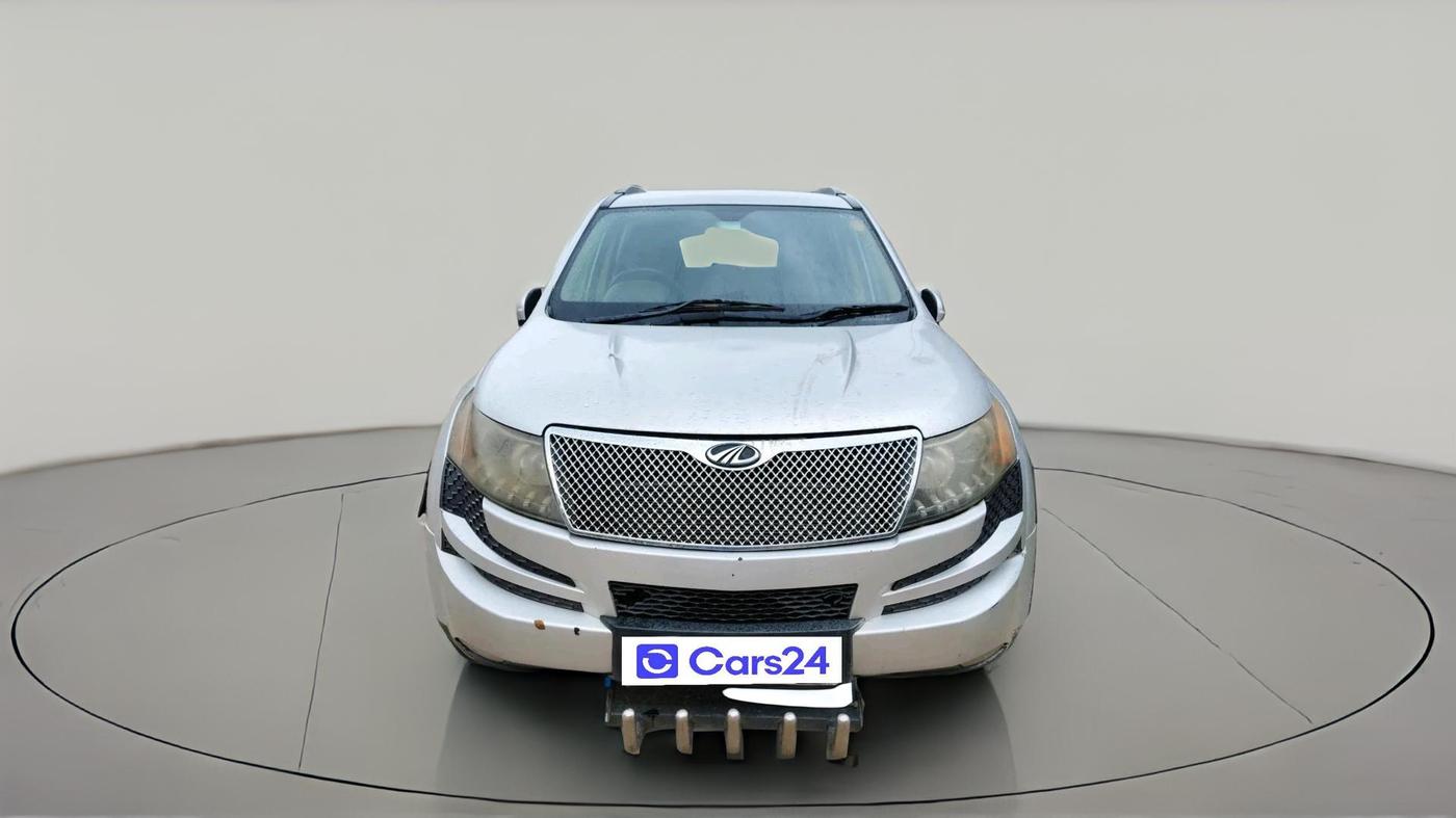 2015 Mahindra XUV500 W8, Diesel, Manual, 1,64,285 km, exterior