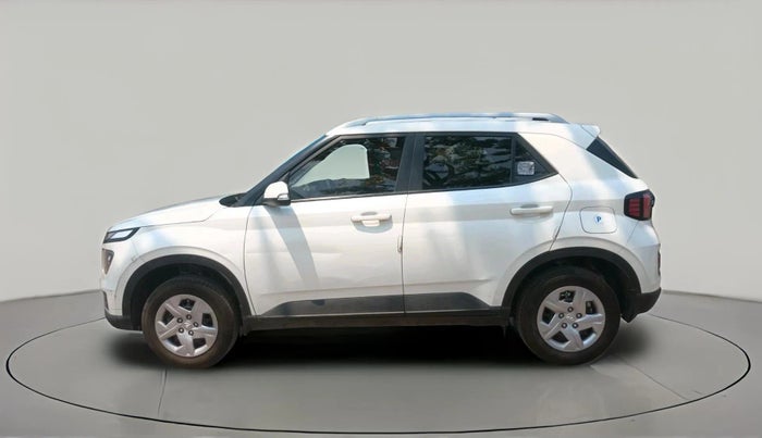 2022 Hyundai VENUE SX 1.2 PETROL, Petrol, Manual, 15,043 km, exterior