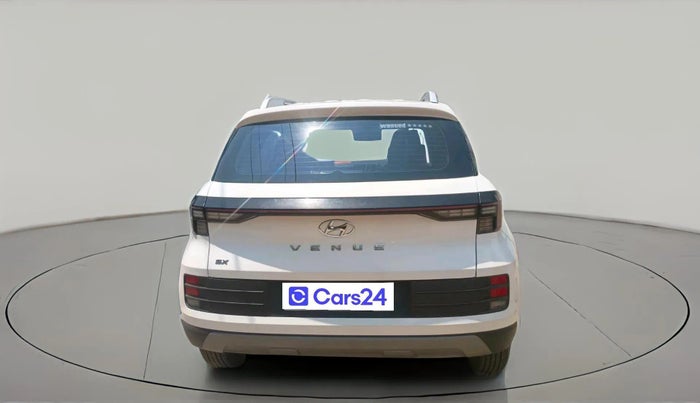 2022 Hyundai VENUE SX 1.2 PETROL, Petrol, Manual, 15,043 km, exterior