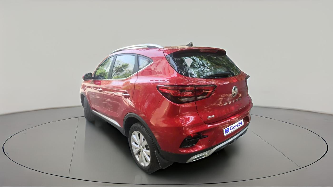 2024 MG ASTOR Select 1.5 CVT (Ivory), Petrol, Automatic, 16,200 km, exterior