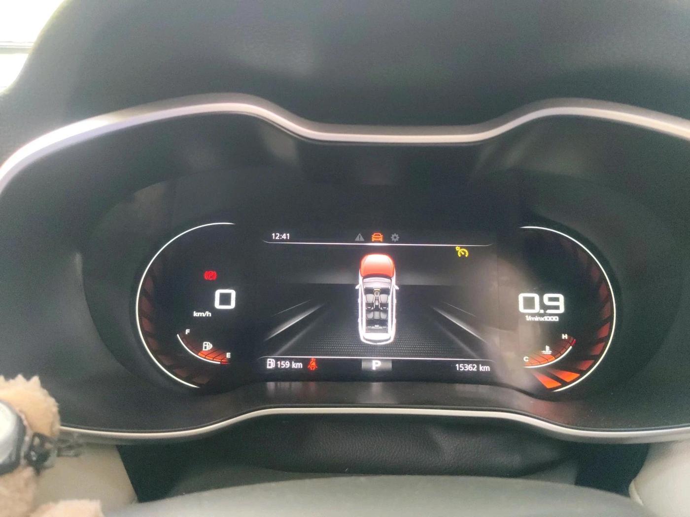 2024 MG ASTOR Select 1.5 CVT (Ivory), Petrol, Automatic, 16,200 km, interior