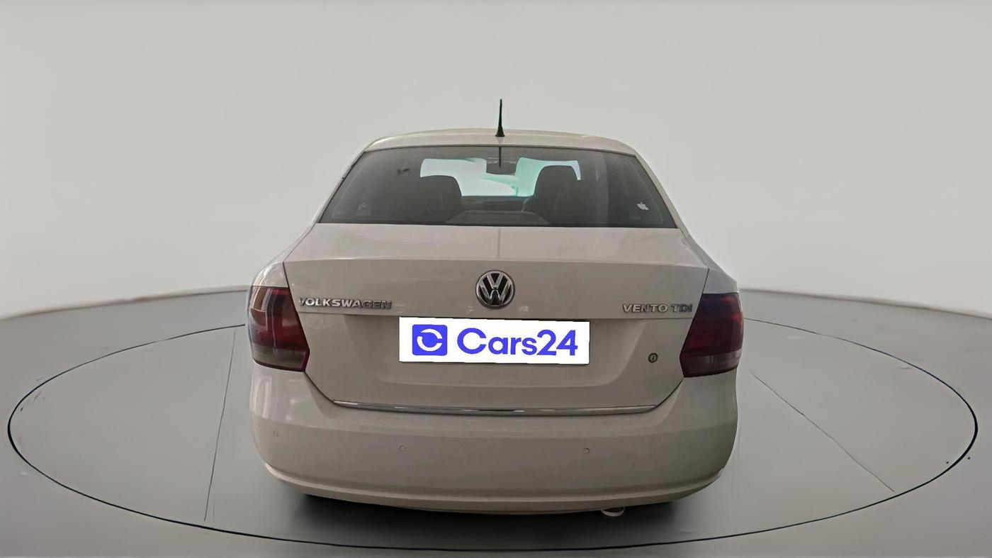 2012 Volkswagen Vento HIGHLINE DIESEL 1.6, Diesel, Manual, 1,08,371 km, exterior