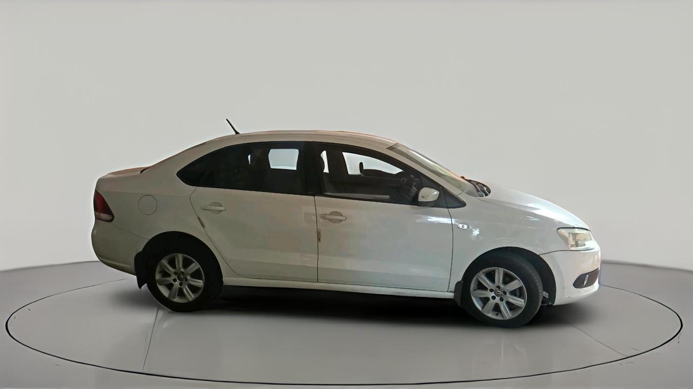 2012 Volkswagen Vento HIGHLINE DIESEL 1.6, Diesel, Manual, 1,08,371 km, exterior