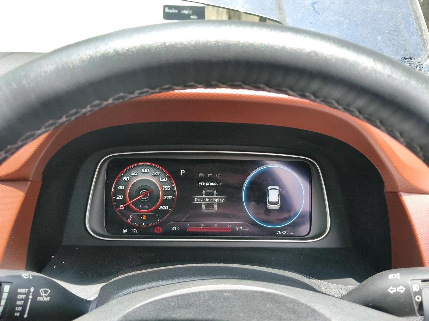 2022 Hyundai ALCAZAR PLATINUM(O) 7STR 1.5 AT, Diesel, Automatic, 75,322 km, interior