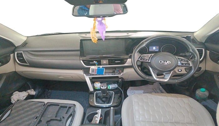 2021 KIA SELTOS HTK PLUS 1.5, Petrol, Manual, 53,193 km, interior