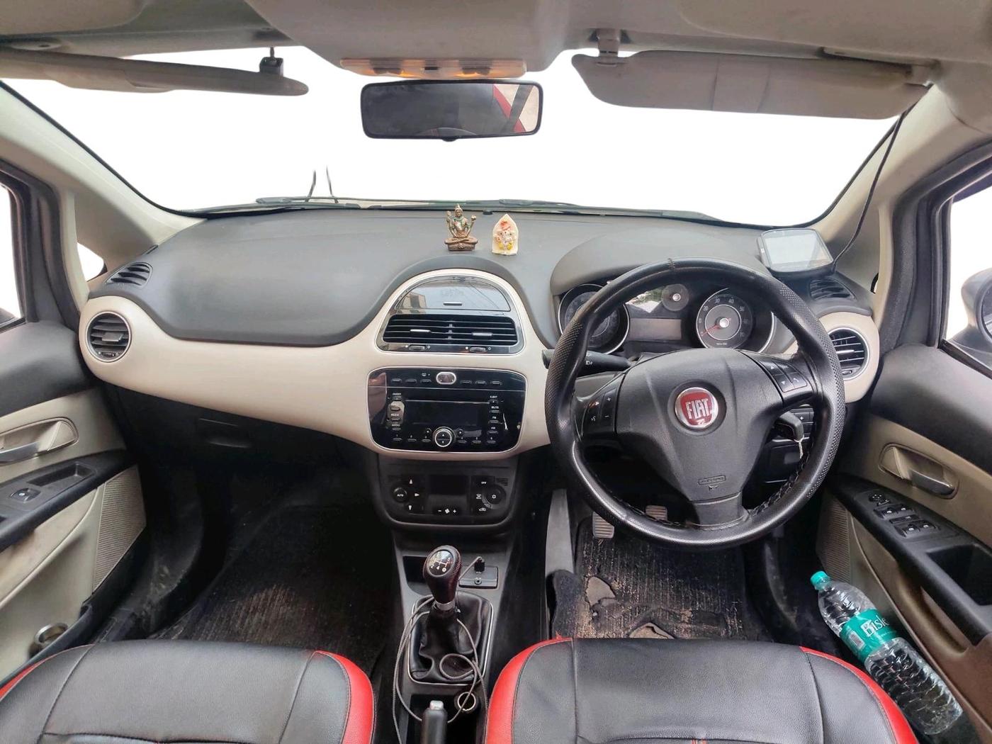 2016 Fiat Punto EVO EMOTION 1.3 MULTIJET, Diesel, Manual, 97,427 km, interior