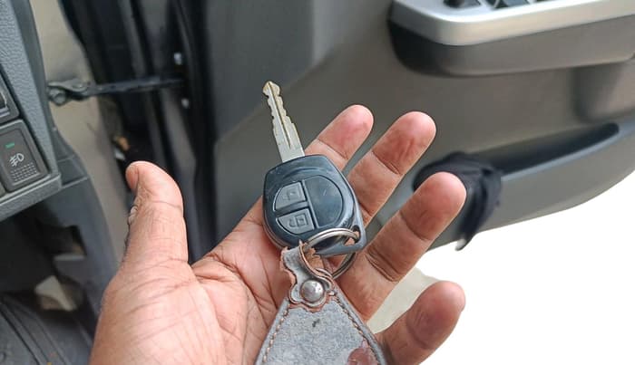 2012 Maruti Wagon R 1.0 VXI, Petrol, Manual, 43,105 km, interior