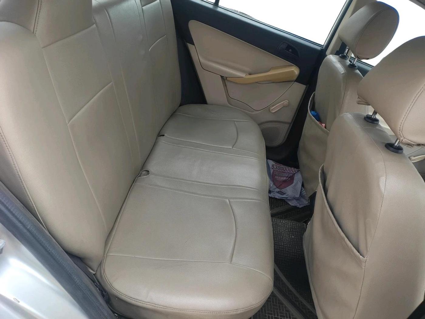 2011 Tata Indica Vista TERRA SAFIRE, Petrol, Manual, 1,05,741 km, interior