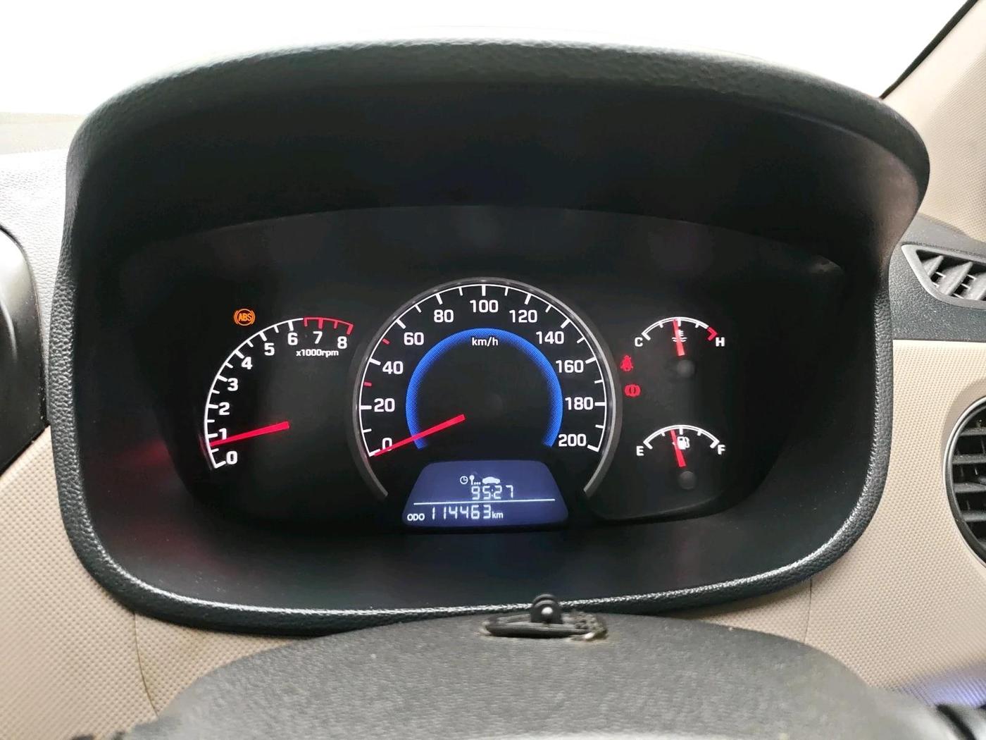 2019 Hyundai Grand i10 MAGNA 1.2 KAPPA VTVT CNG, CNG, Manual, 1,14,463 km, interior