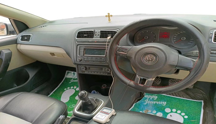 2013 Volkswagen Polo HIGHLINE1.2L, Petrol, Manual, 92,394 km, interior