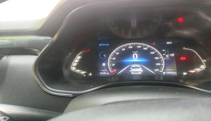 2023 Renault Kiger RXZ AMT DUAL TONE, Petrol, Automatic, 15,195 km, interior