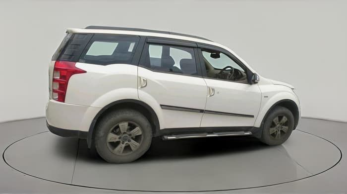 2012 Mahindra XUV500 W8, Diesel, Manual, 1,55,292 km, exterior