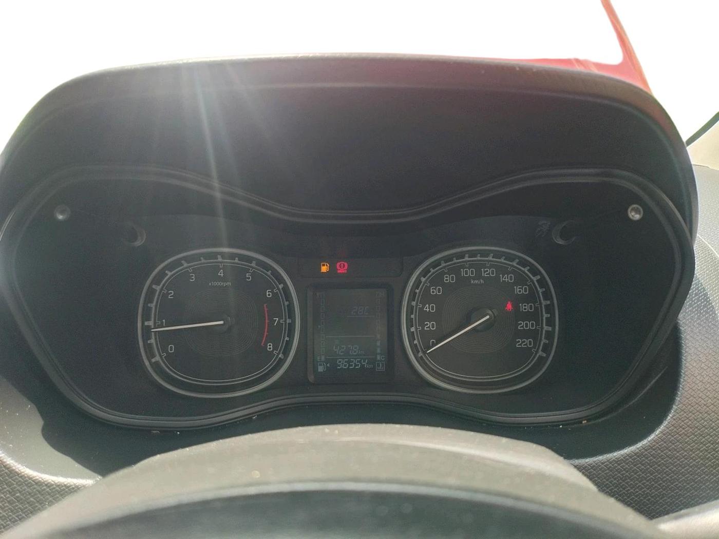 2022 Maruti Vitara Brezza ZXI, Petrol, Manual, 96,354 km, interior