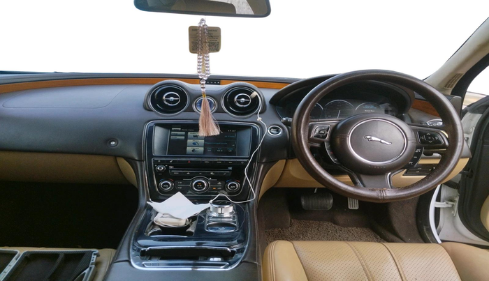 2014 Jaguar XJ L  3.0 Diesel , Diesel, Automatic, 51,419 km, interior