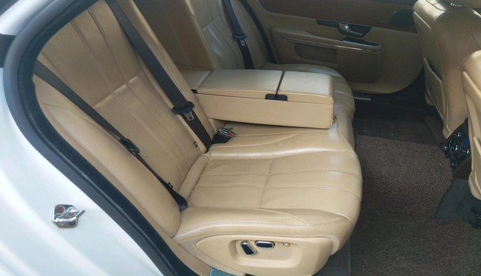 2014 Jaguar XJ L  3.0 Diesel , Diesel, Automatic, 51,419 km, interior
