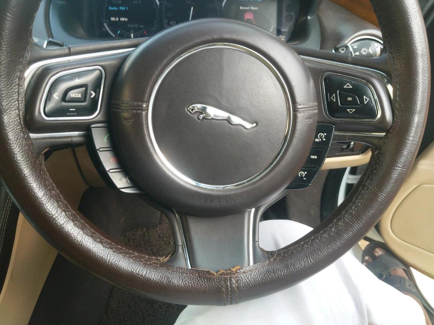 2014 Jaguar XJ L  3.0 Diesel , Diesel, Automatic, 51,419 km, interior