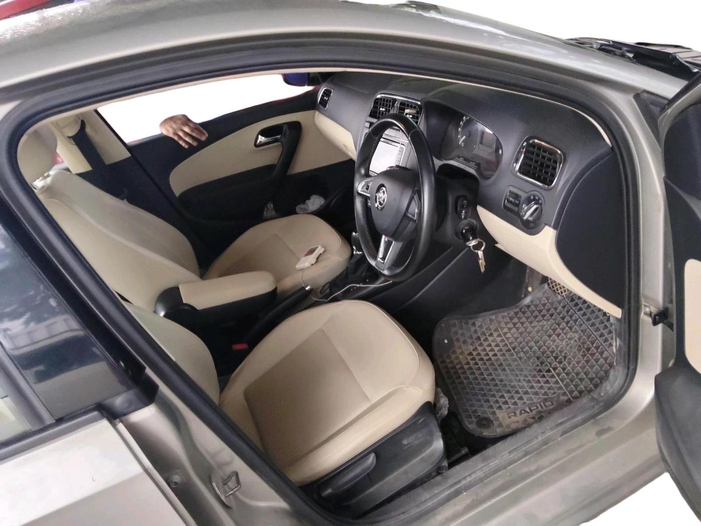 2017 Skoda Rapid STYLE 1.5 TDI AT, Diesel, Automatic, 77,762 km, interior