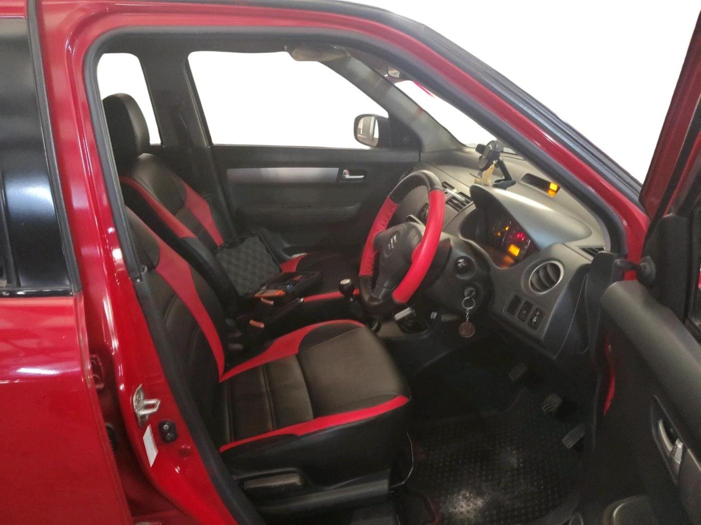 2010 Maruti Swift VXI, Petrol, Manual, 79,441 km, interior