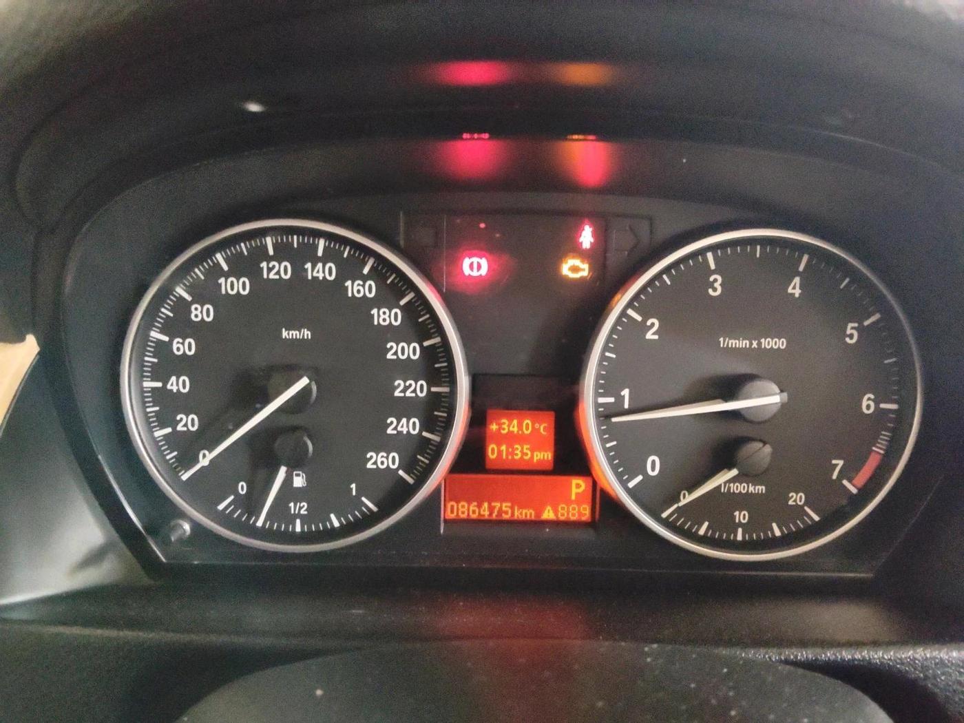 2012 BMW X1 SDRIVE 18I, Petrol, Automatic, 86,475 km, interior