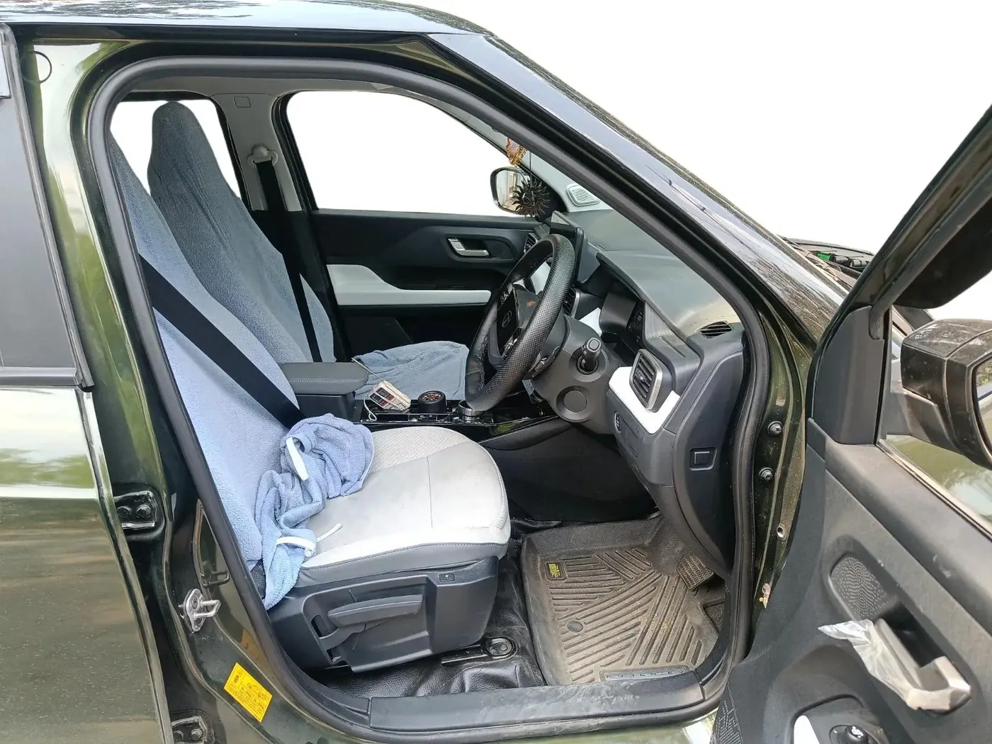 2025 Tata PUNCH EV EMPOWERED PLUS LONG RANGE 3.3, Electric, Automatic, 3,610 km, interior