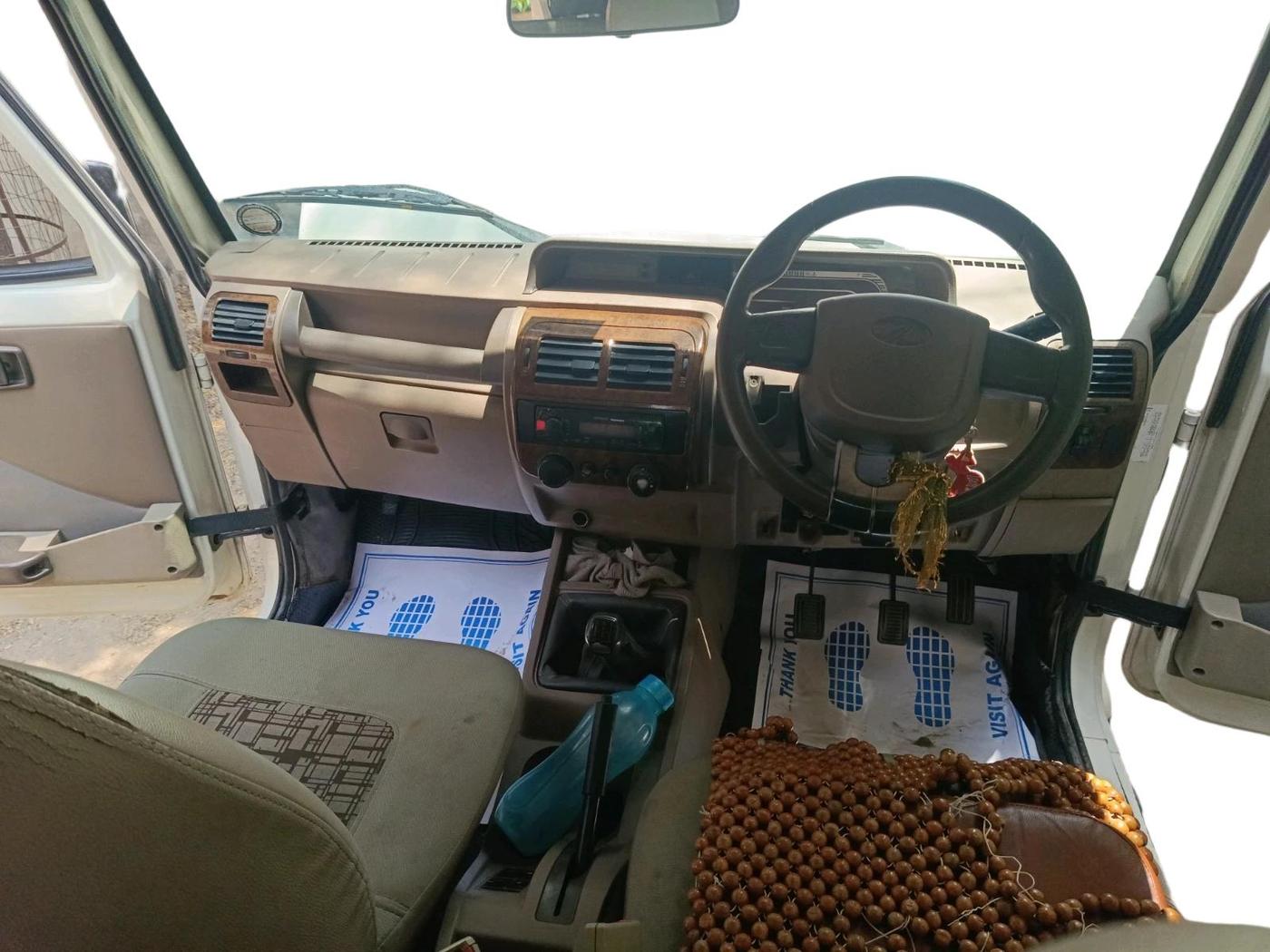 2016 Mahindra Bolero ZLX BS-III, Diesel, Manual, 1,82,878 km, interior